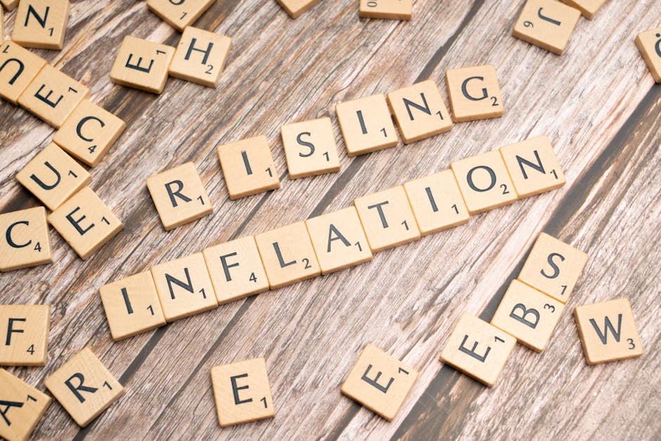 Inflation vs Deflation: Which Economic Scenario Will Dominate 2026?